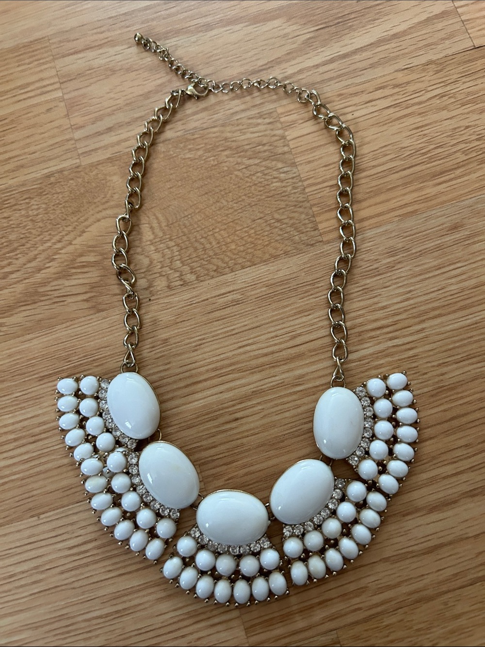 White fan statement necklace